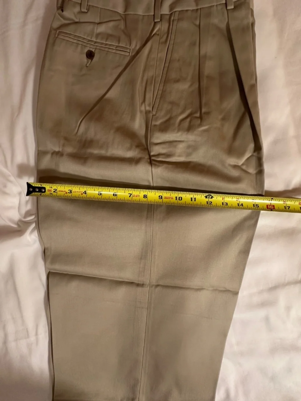 Land's End W38, beige trousers